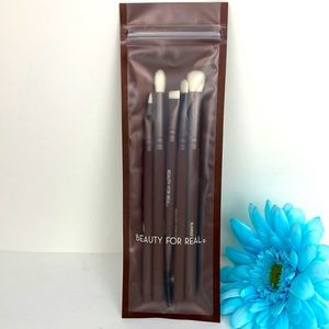 Beauty For Real makeup brush set of 5 NEW in package